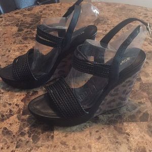 BCBG new wedge sandals size 11